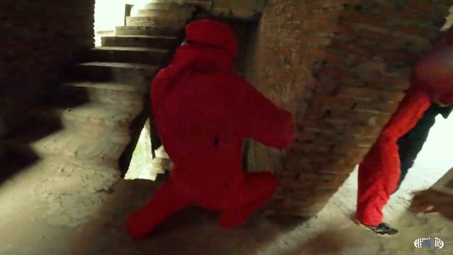 ZOMBIE MONEY HEIST vs POLICE 3.0 (Epic Parkour POV Chase) | Highnoy смотреть онлайн