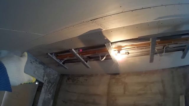 Короб из гипсокартона с подсветкой. Парящий потолок