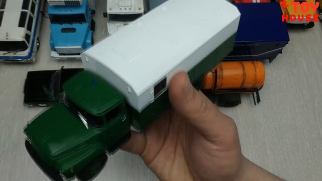Много машинок моделек ЗИЛ масштаб 1/43. Про машинки смотреть онлайн