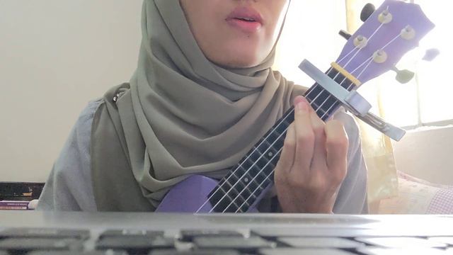 favorite crime ukulele cover смотреть онлайн