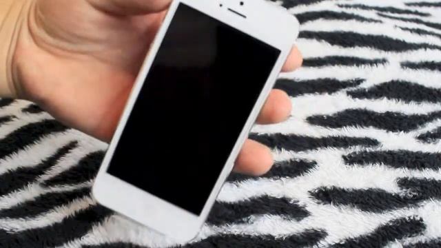 iPhone 5 UNBOXING смотреть онлайн