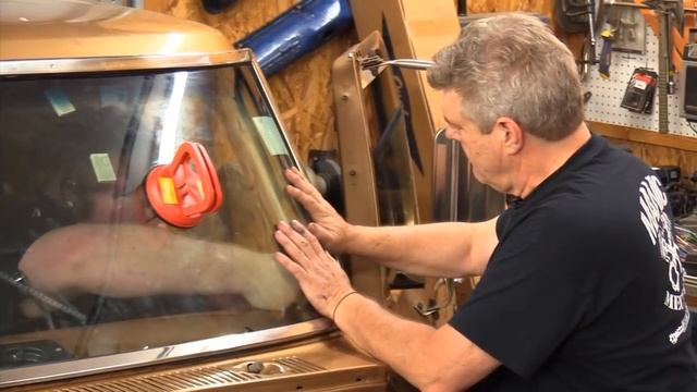 How To Windshield Install With Chrome Trim F100 FINAL смотреть онлайн