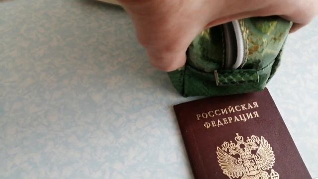 Кожаная косметичка. Небольшой обзор для покупателя. смотреть онлайн