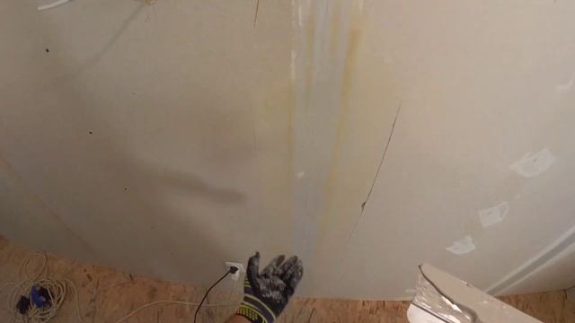 ШПАКЛЁВКА ГИПСОКАРТОНА В ДАЧНОМ ДОМИКЕ смотреть онлайн