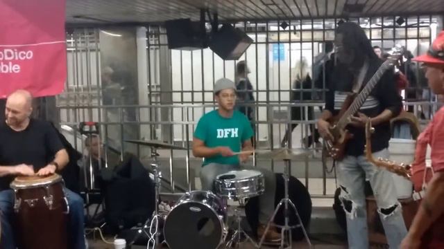 Saxophone, Bass, Guitar, Drum & Trombone Performance by Alex LoDico Ensemble смотреть онлайн