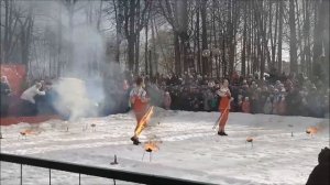 Масленица 10.03.2019 огненное шоу, сожжение чучела масленицы. Звук.