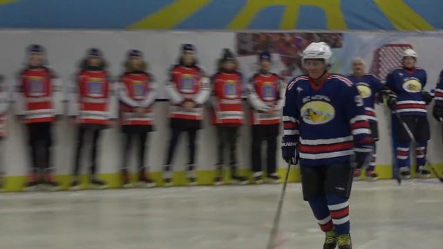 Хоккей на Чукотке. Как строили каток в Билибино смотреть онлайн