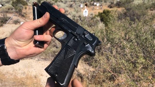 Vis 35 Radom Review & Range Test смотреть онлайн