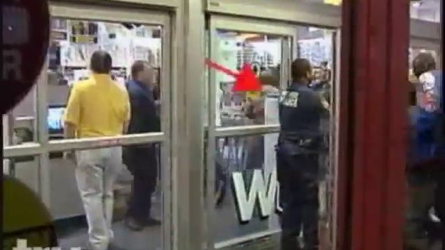 The Smoking Gun Presents - Black Friday Beatdown! - from truTV.com смотреть онлайн
