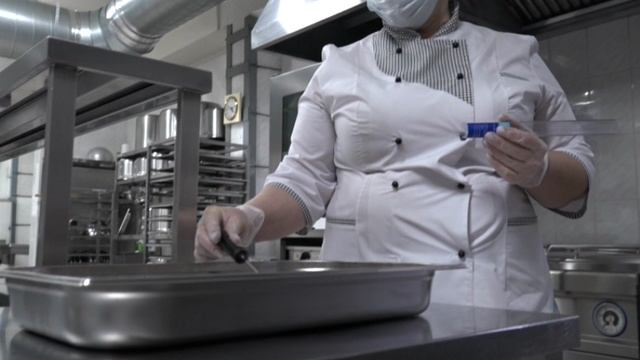 Презентационный ролик "Столовая СОШ 57 - 2022".avi смотреть онлайн