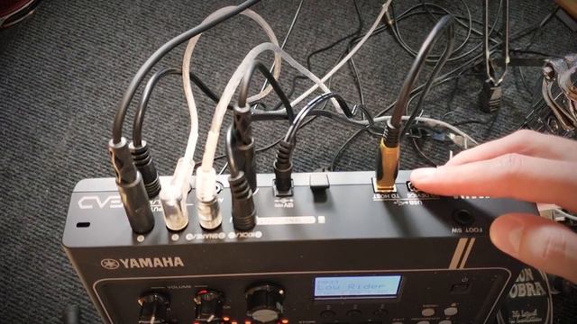Yamaha's Hybrid Drum Mic And Module System: EAD10 REVIEW смотреть онлайн