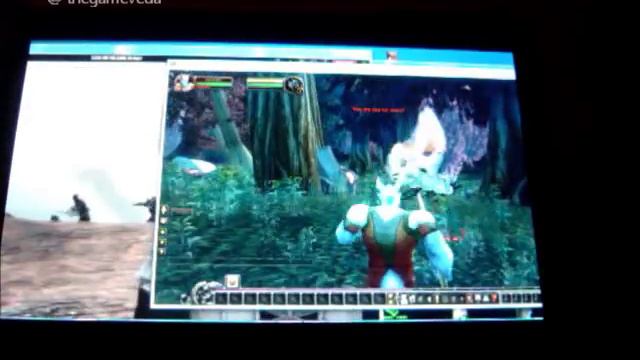 Windows 8 playing World of Warcraft+Starcraft II+Dragon Age II+Ultima IV at the same time! смотреть онлайн