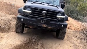 Обзор нового Tank 330 с мощным V6 Чем он лучше 300