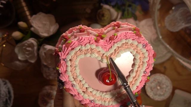 ASMR Request: Tracing textured surfaces with a tool смотреть онлайн