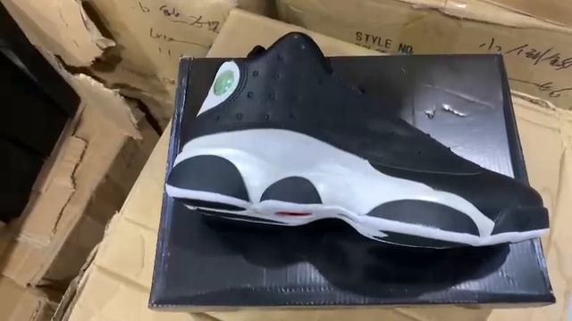 КРОССОВКИ NIKE AIR JORDAN 13 RETRO ЦВЕТ ЧЕРНЫЙ Артикул 27439 смотреть онлайн