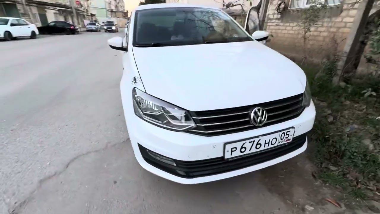 Volkswagen Polo 1.4 TSI 125 л.с. смотреть онлайн