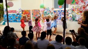 часть 5. Танец первоклассников «Куда уходит детство».