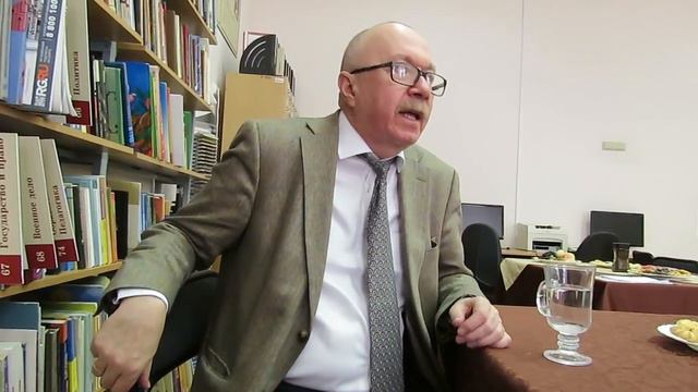 Денис Драгунский в Екатеринбурге 28.9.17 - 2 смотреть онлайн