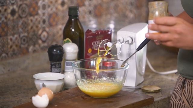 КАК ПРИГОТОВИТЬ САЛАТ ЦЕЗАРЬ | ГОТОВИМ ДЛЯ ЛЮБИМЫХ смотреть онлайн