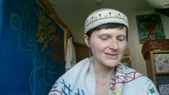 WEEKLY ORACLE CARD OF THE CURSE, RUNE OTHALA AND BEREGINI SYMBOL OF COMMUNICATOR READING FOR CW25 смотреть онлайн