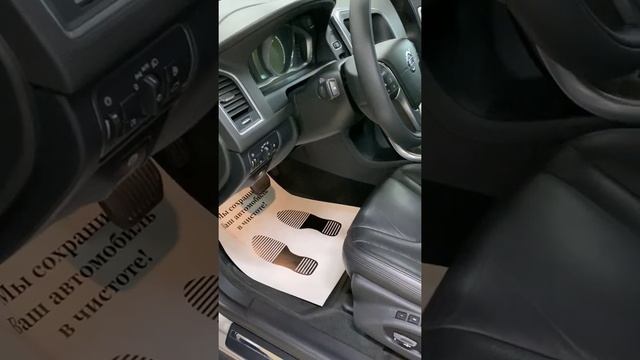 Автограф. Volvo XC60 D4 AWD, 2013 год. смотреть онлайн