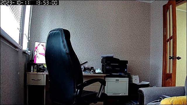 Обзор камеры видеонаблюдения Alpha Робокс от компании Альфа-Безопасность (запись в кабинете) смотреть онлайн