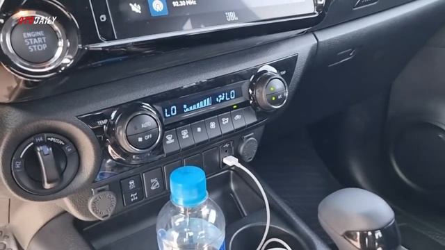2024 Toyota Hilux GR Sport Interior Review смотреть онлайн