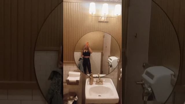 Где я в Англии или или Парижа не могу понять? ￼ просто понравился санузел #ипотека #realestate #сша