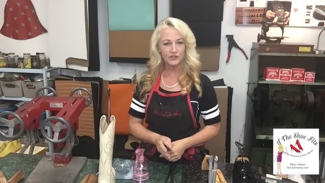 Shoe Stretching - 5 Tips How To Do it at Home смотреть онлайн