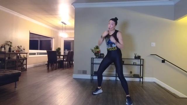 Fight Cardio & Bodyweight Strength & Core | Git LIIT with Amy смотреть онлайн