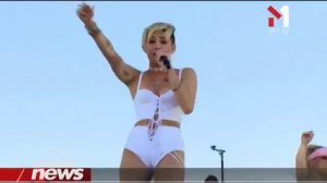 Майли Сайрус Снова Шокировала Своим Нарядом И Выступлением (25.09.2013) EmOneNews