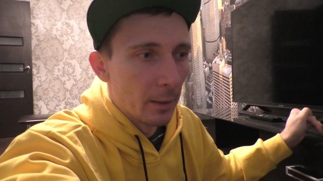 Почему лучше играть на мониторе в PS4 смотреть онлайн
