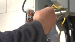 63. Опрессовка СИП 16 механическим прессом КВТ 50