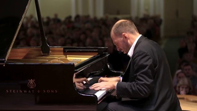 Scriabin - Valse op.38 - Andrei Korobeinikov in Moscow смотреть онлайн