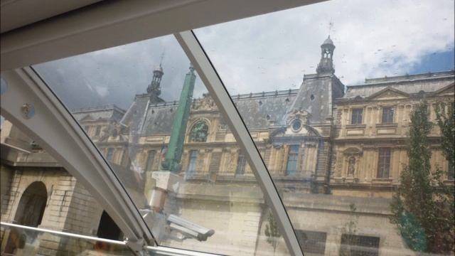 some very beautiful pictures of paris and bourges in france.. смотреть онлайн