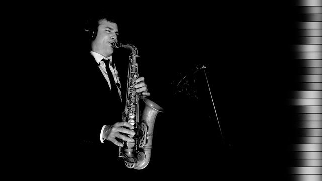 HARLEM NOCTURNE - E.Hagen/D.Rogers - Alto Sax - free score смотреть онлайн