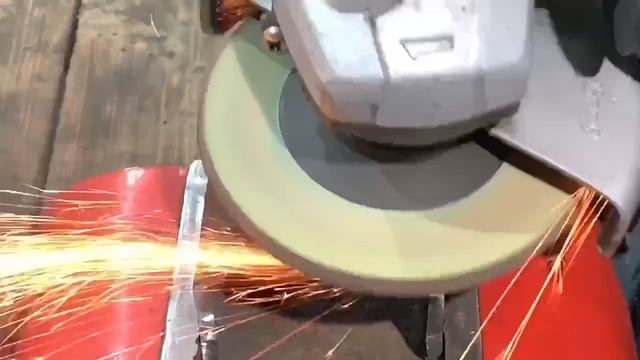 Нереально крутая самоделка для гаража из ПРОФИЛЬНОЙ ТРУБЫ