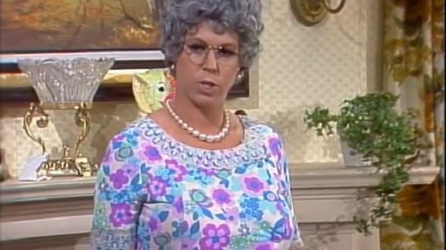 Carol Burnett Show - The Family "Charades" (Uncut) смотреть онлайн