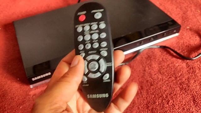 SAMSUNG c370 DVD PLAYER / SAMSUNG BD 5100 BLU RAY DVD PLAYER / DABBA PACK / NEW AND MINT CONDITION смотреть онлайн