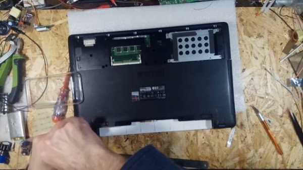 Замена клавиатуры ASUS X552 часть 2 iDea Tech TV
