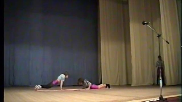 детский дом, смотр детской художественной самодеятельности (14.05.1998) смотреть онлайн