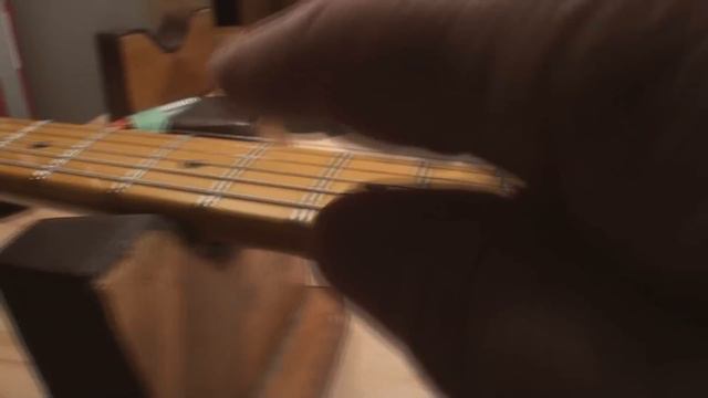 Fender Telecaster Modern Player смотреть онлайн
