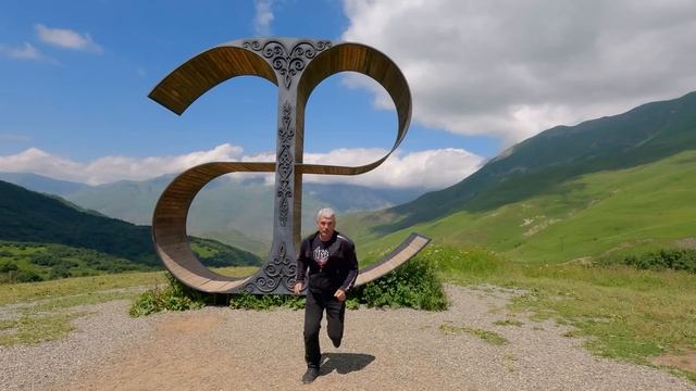 В Осетию на МОТОЦИКЛЕ! смотреть онлайн