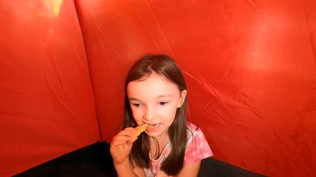 Don't Go Camping in Your Backyard For 24 Hours If You Don't Want a Scary Clown to Attack смотреть онлайн