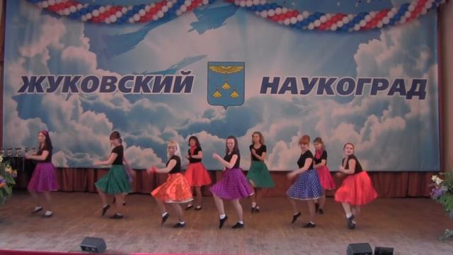 Танцевальная аэробика в Жуковском (Стиляги) смотреть онлайн