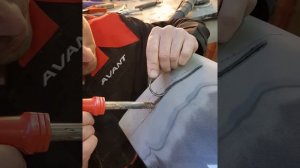 Восстанавливаем треснутый АБС пластик обычным паяльником.