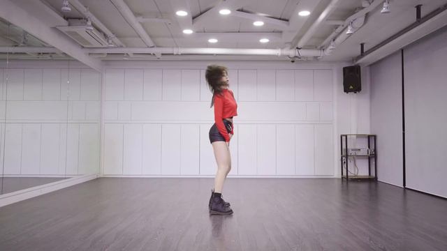 IZ*ONE (아이즈원) アイズワン - LA VIE EN ROSE (라비앙로즈) Dance Cover / Cover by Sol-E Kim (Mirror Mode) смотреть онлайн