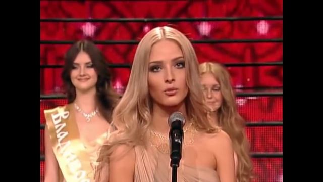 Алена ШИШКОВА - вся суть моделей / Russian model смотреть онлайн