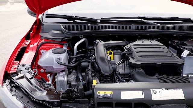 ANWB Dubbeltest Ford Fiesta Vignale vs. Volkswagen Polo Beats 2018 смотреть онлайн