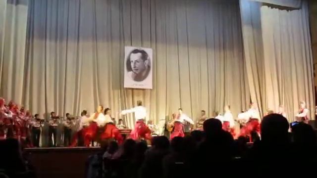 "Чайка". Украинский танец. 7.4.2015 смотреть онлайн